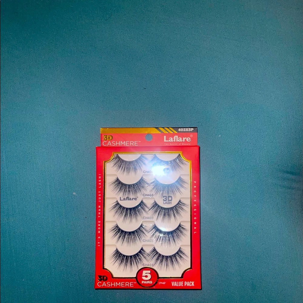 3D Cashmere Wispy Eyelashes Brand New Set of Five